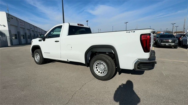 GMC Sierra 1500 Vehicle Full-screen Gallery Image 06