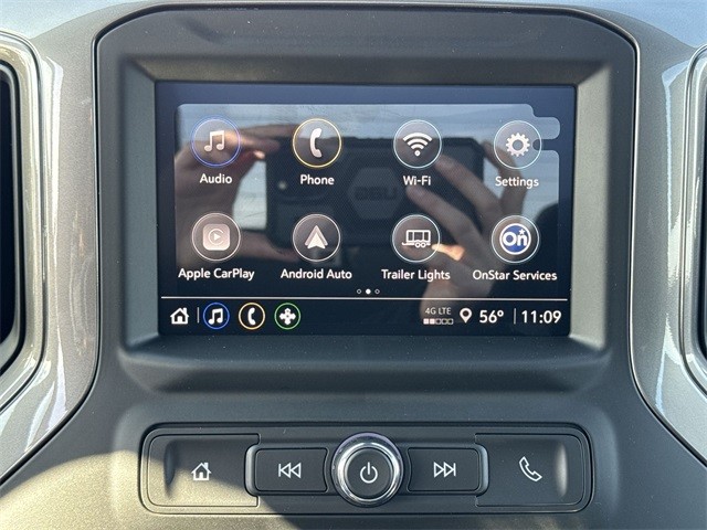 GMC Sierra 1500 Vehicle Full-screen Gallery Image 16