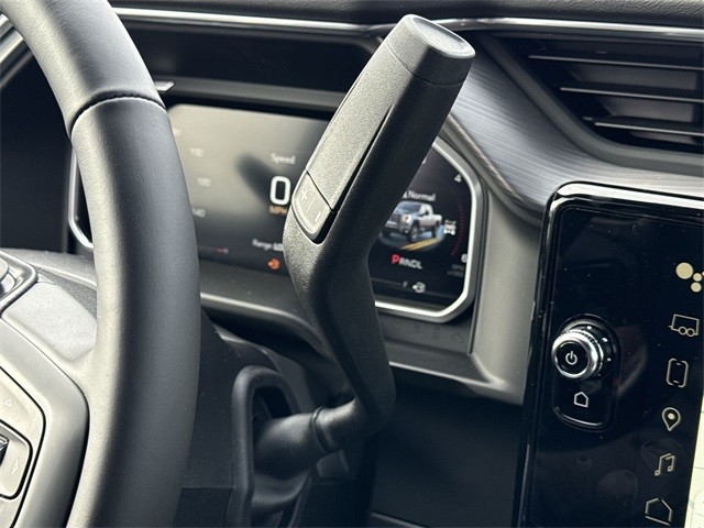 GMC Sierra 3500HD Vehicle Full-screen Gallery Image 20