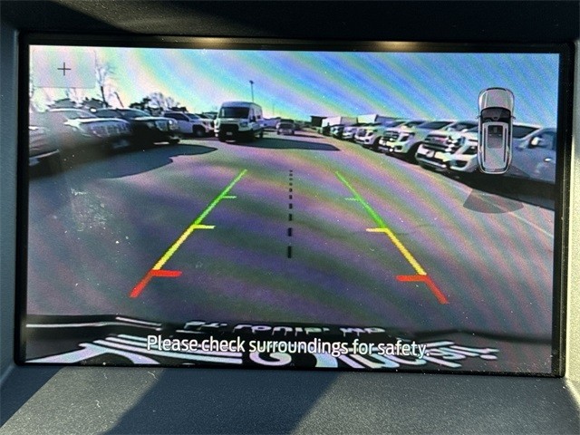 Ford Edge Vehicle Full-screen Gallery Image 18