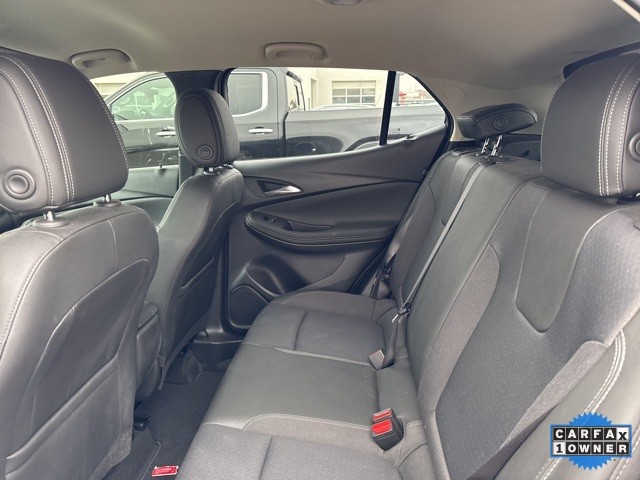 Buick Encore GX Vehicle Full-screen Gallery Image 09