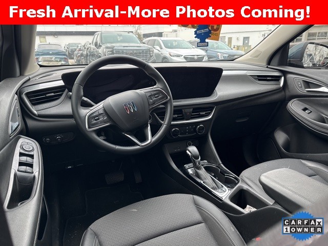 Buick Encore GX Vehicle Full-screen Gallery Image 11