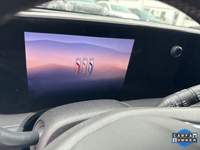 Buick Encore GX Vehicle Full-screen Gallery Image 14