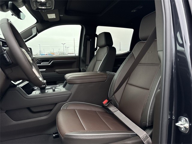 GMC Sierra 1500 Vehicle Full-screen Gallery Image 11