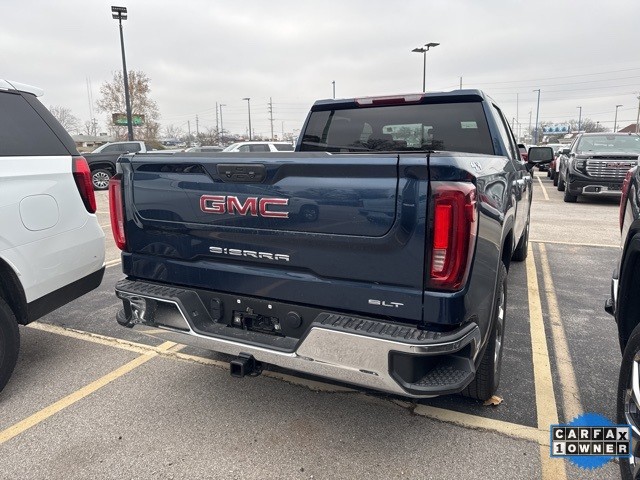 GMC Sierra 1500 Vehicle Full-screen Gallery Image 10