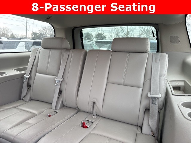 GMC Yukon XL Vehicle Full-screen Gallery Image 23