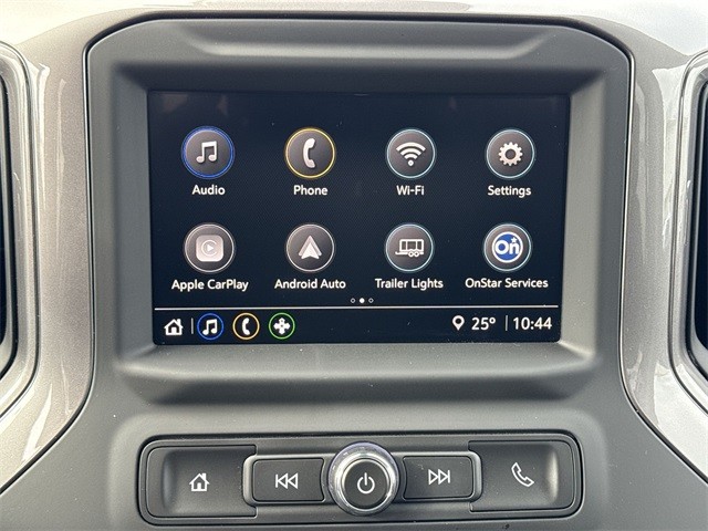 Chevrolet Silverado 1500 Vehicle Full-screen Gallery Image 13