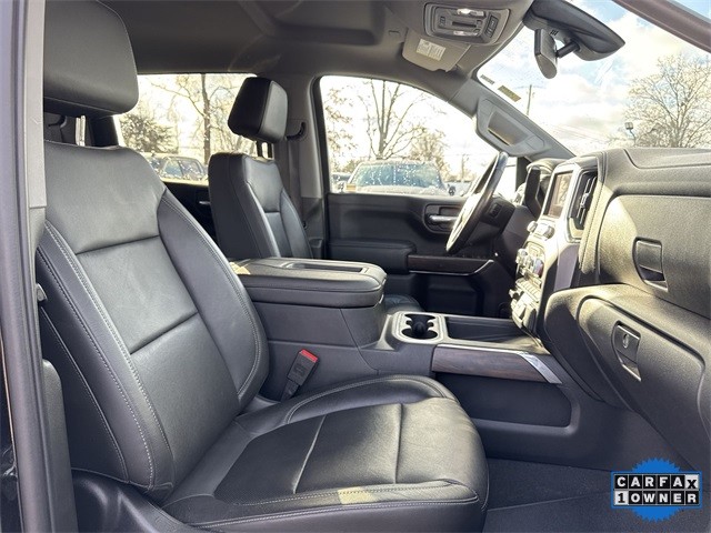 GMC Sierra 1500 Vehicle Full-screen Gallery Image 32