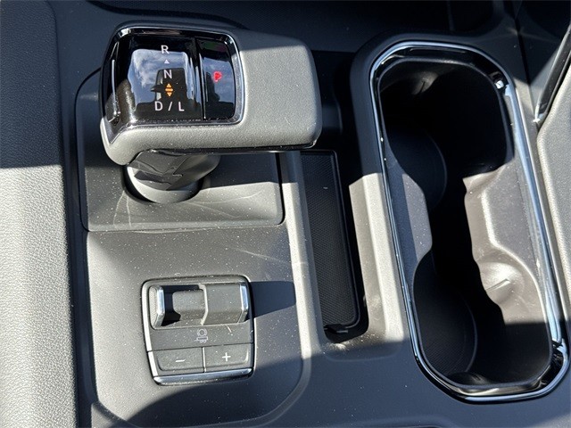 GMC Sierra 1500 Vehicle Full-screen Gallery Image 20