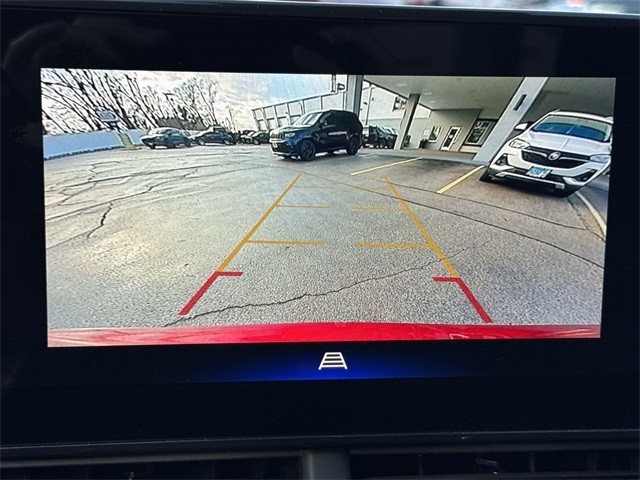 Chevrolet Trax Vehicle Full-screen Gallery Image 14