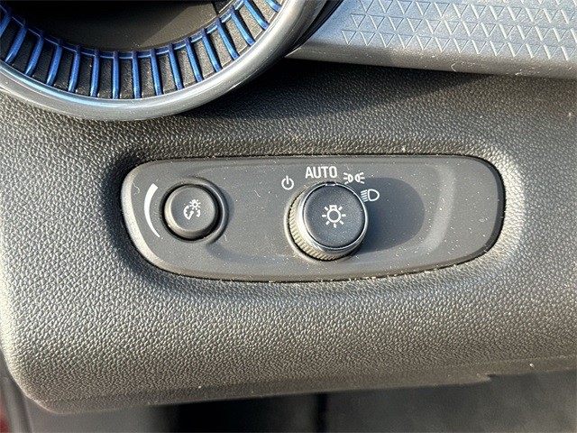 Chevrolet Trax Vehicle Full-screen Gallery Image 33