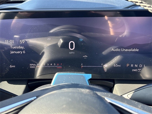 Buick Enclave Vehicle Full-screen Gallery Image 15