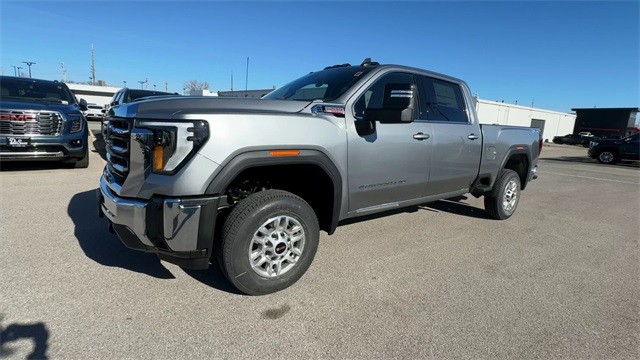 GMC Sierra 2500HD Vehicle Full-screen Gallery Image 04
