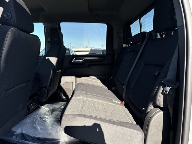 GMC Sierra 2500HD Vehicle Full-screen Gallery Image 22