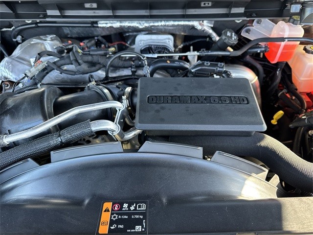 GMC Sierra 2500HD Vehicle Full-screen Gallery Image 25