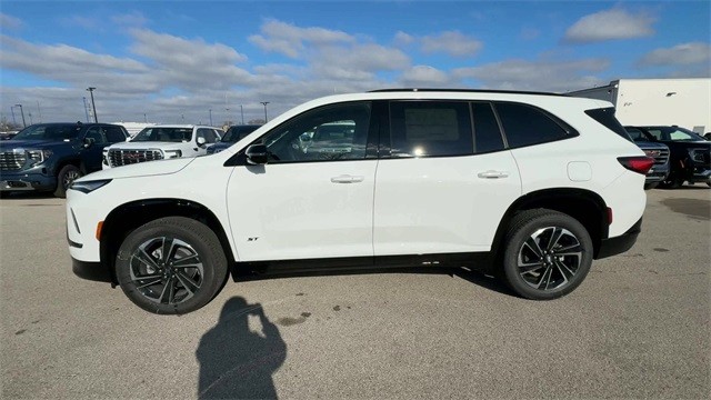 Buick Enclave Vehicle Full-screen Gallery Image 05