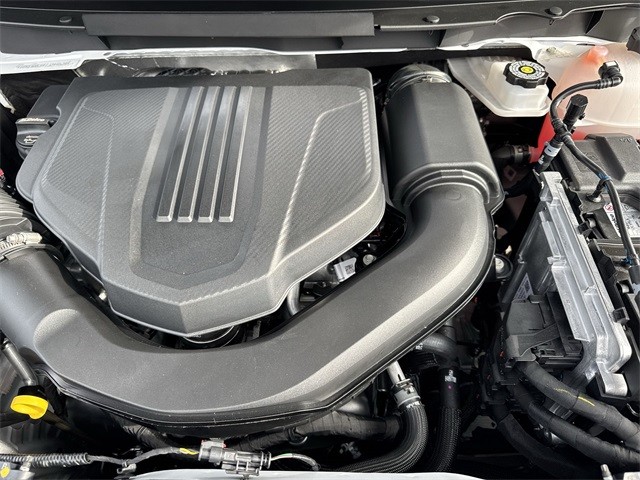 GMC Acadia Vehicle Full-screen Gallery Image 26