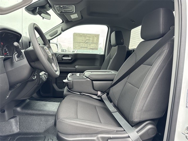 GMC Sierra 1500 Vehicle Full-screen Gallery Image 11