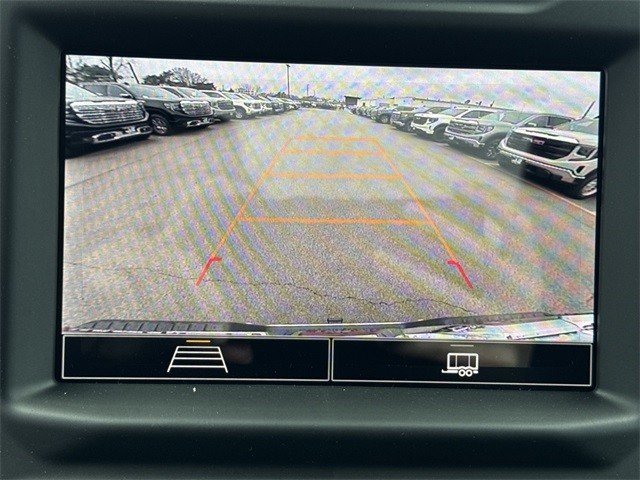 GMC Sierra 1500 Vehicle Full-screen Gallery Image 17