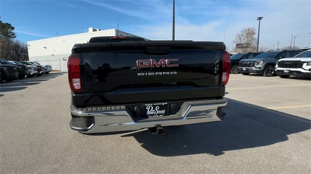 GMC Sierra 1500 Vehicle Full-screen Gallery Image 07