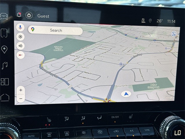 GMC Canyon Vehicle Full-screen Gallery Image 18