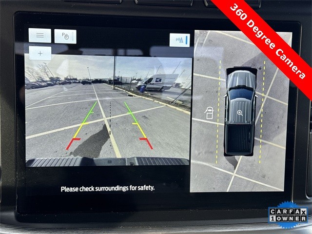 Ford F-150 Vehicle Full-screen Gallery Image 19