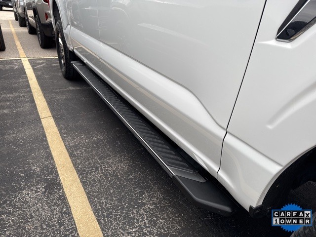 Ford F-150 Vehicle Full-screen Gallery Image 07