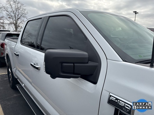Ford F-150 Vehicle Full-screen Gallery Image 10