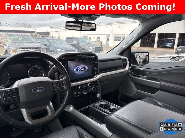 Ford F-150 Vehicle Full-screen Gallery Image 18
