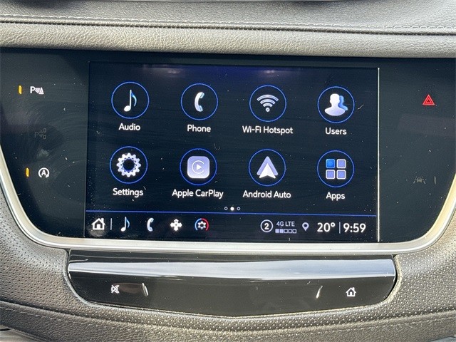 Cadillac XT5 Vehicle Full-screen Gallery Image 13