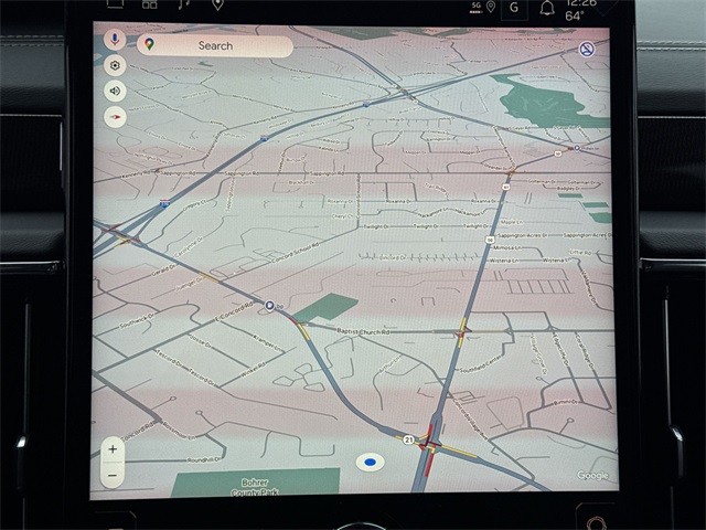 GMC Yukon XL Vehicle Full-screen Gallery Image 18