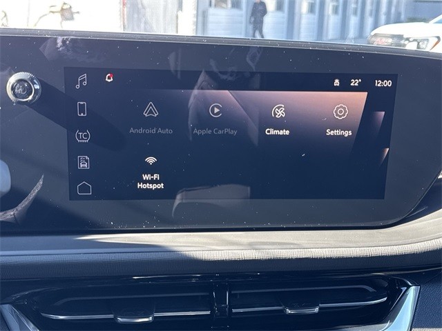 Buick Envista Vehicle Full-screen Gallery Image 16