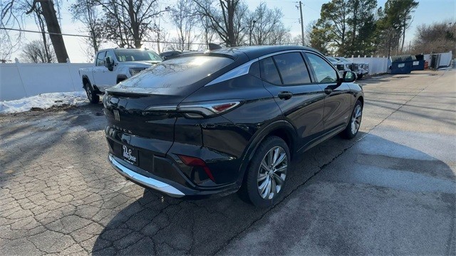 Buick Envista Vehicle Full-screen Gallery Image 08