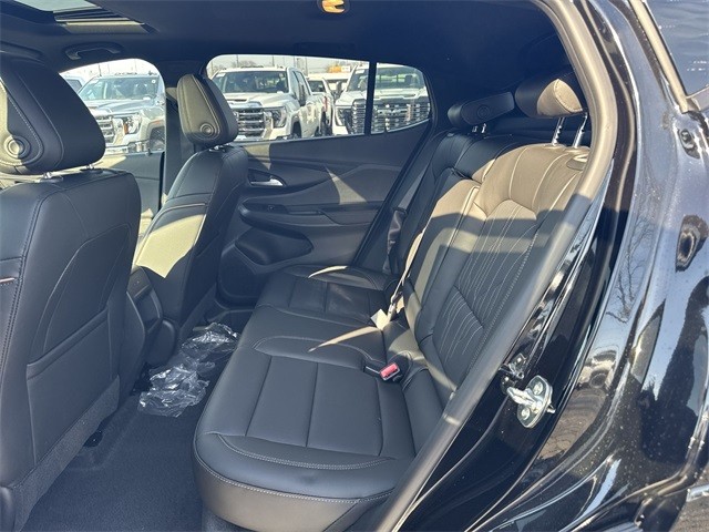 Buick Envista Vehicle Full-screen Gallery Image 22