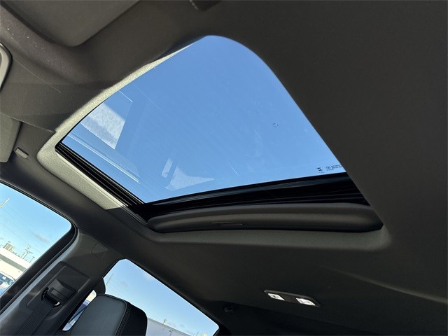 GMC Sierra 1500 Vehicle Full-screen Gallery Image 22