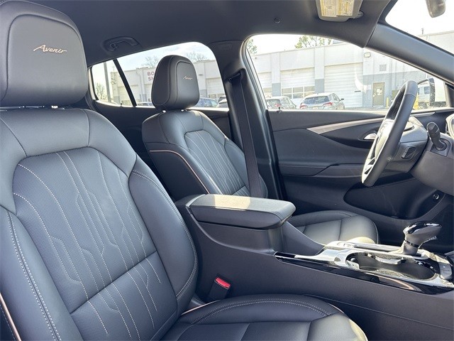 Buick Envista Vehicle Full-screen Gallery Image 23