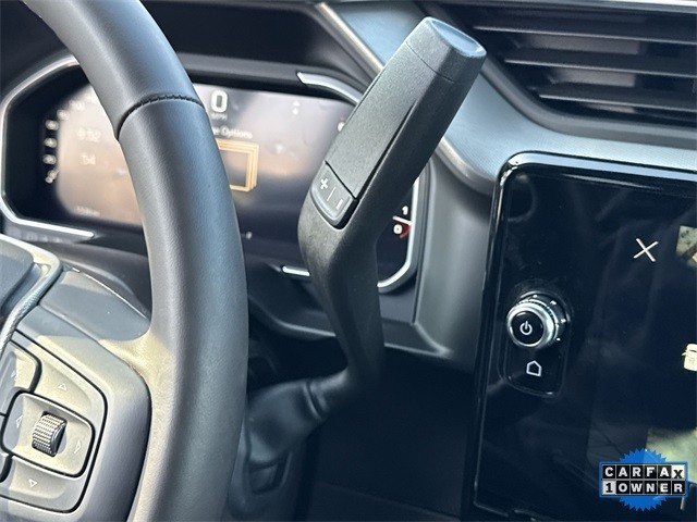 GMC Sierra 2500HD Vehicle Full-screen Gallery Image 20