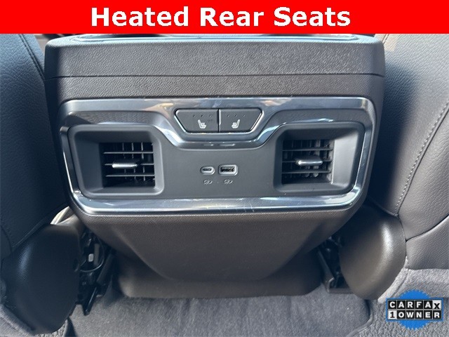 GMC Sierra 2500HD Vehicle Full-screen Gallery Image 26