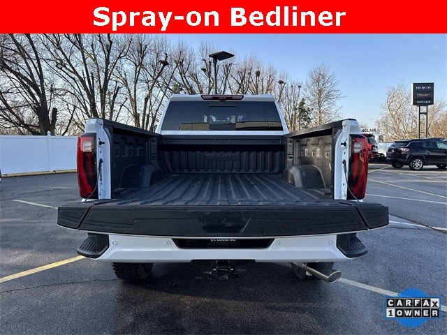 GMC Sierra 2500HD Vehicle Full-screen Gallery Image 31