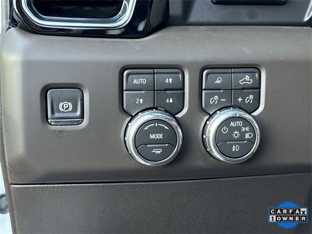 GMC Sierra 2500HD Vehicle Full-screen Gallery Image 40