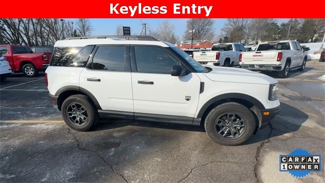 Ford Bronco Sport Vehicle Full-screen Gallery Image 11