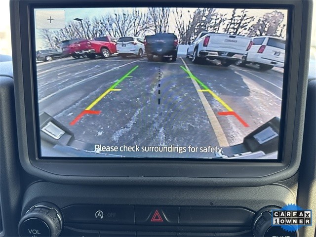 Ford Bronco Sport Vehicle Full-screen Gallery Image 17