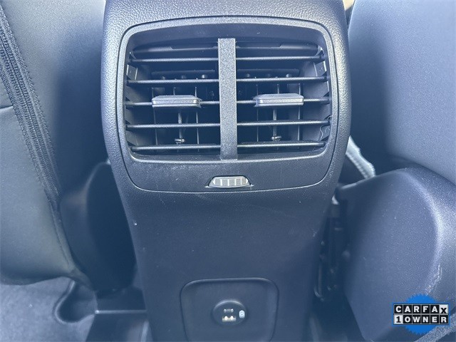 Ford Bronco Sport Vehicle Full-screen Gallery Image 23