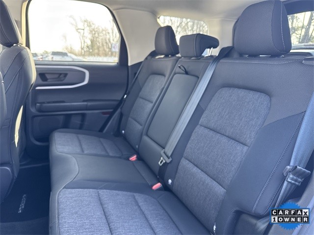 Ford Bronco Sport Vehicle Full-screen Gallery Image 25