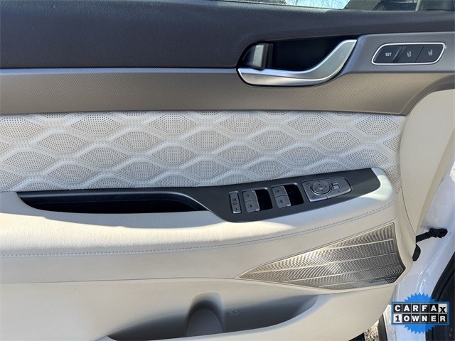 Hyundai Palisade Vehicle Full-screen Gallery Image 27