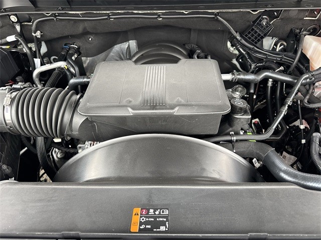 GMC Sierra 3500HD Vehicle Full-screen Gallery Image 25