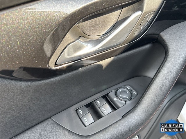 Chevrolet Blazer Vehicle Full-screen Gallery Image 28