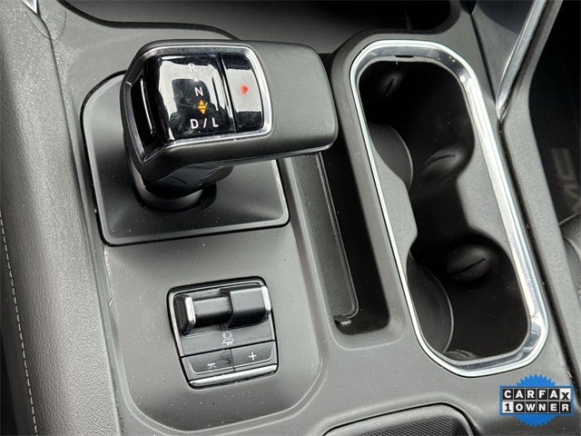 GMC Sierra 1500 Vehicle Full-screen Gallery Image 20