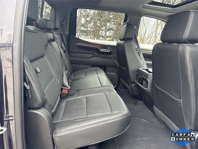 GMC Sierra 1500 Vehicle Full-screen Gallery Image 32