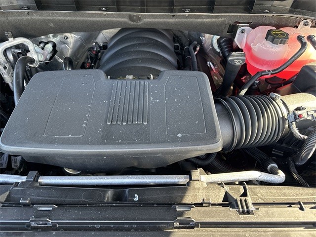 GMC Yukon Vehicle Full-screen Gallery Image 27